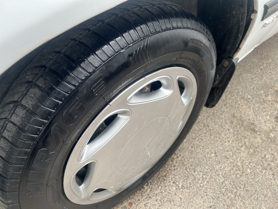 Nexia Sonc. 2001. Metan