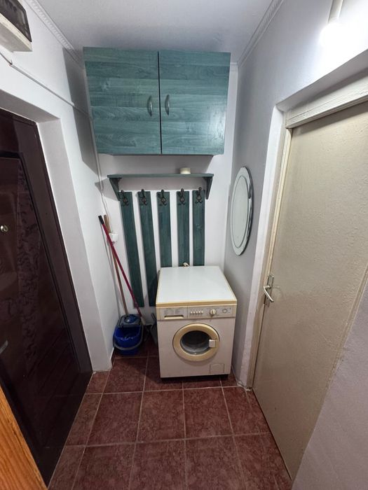 Inchiriez garsoniera 22mp Burdujeni cu centrala proprie
