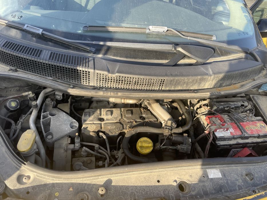 рено гранд сценик renault grand scenic на части 1.9