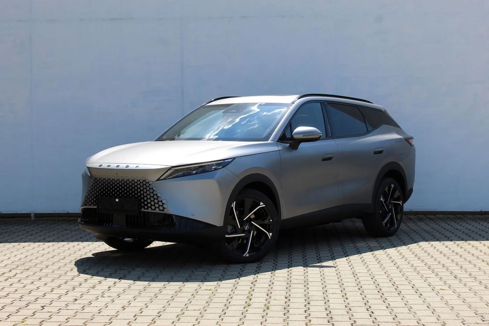 Omoda 7