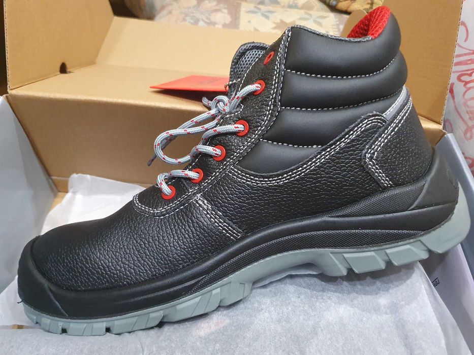 Зимни Работни обувки Rewelly NIRO -44,45