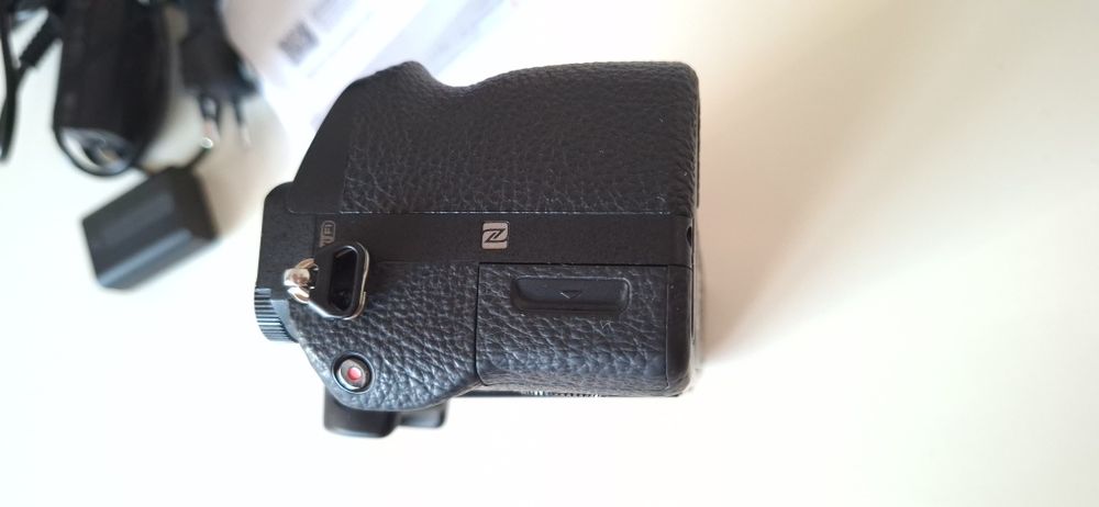 Sony A7 II                    .