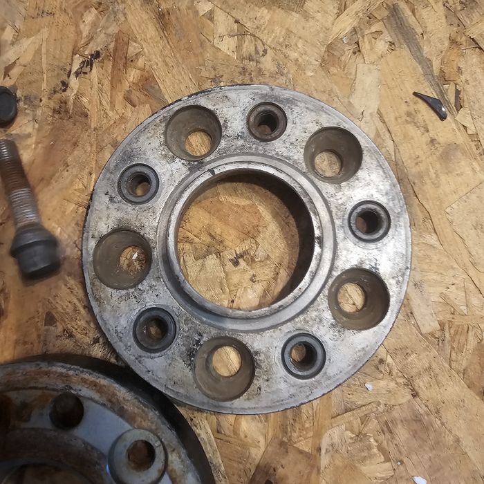 Фланчи за BMW  2 б.р със 10 болта