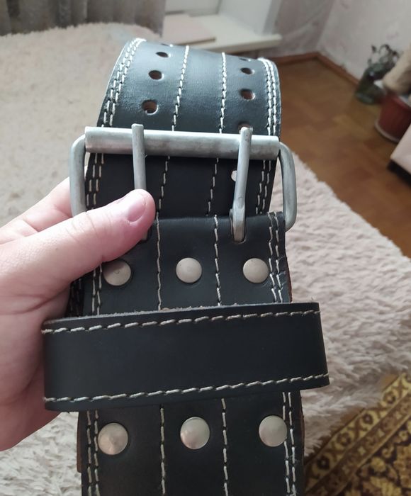 Пояс тяжелоатлетический