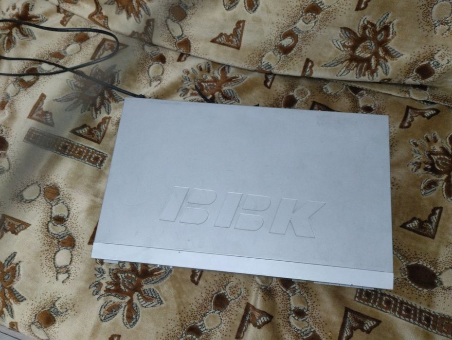 Продам DvD bbk в +- нормальном состоянии