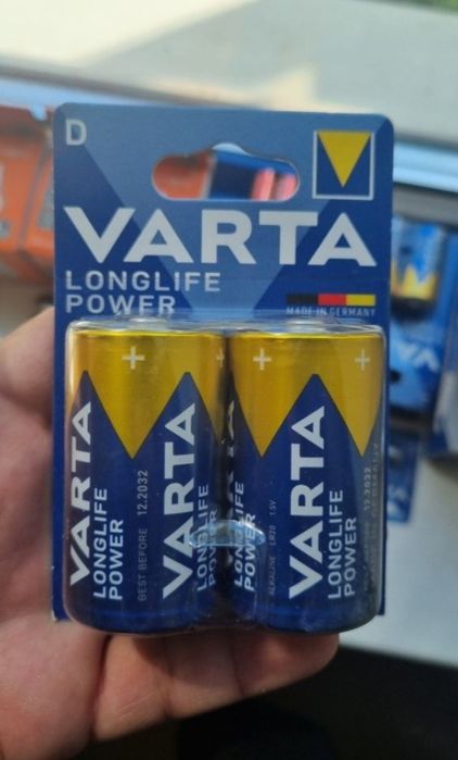 Батарейки Varta разные