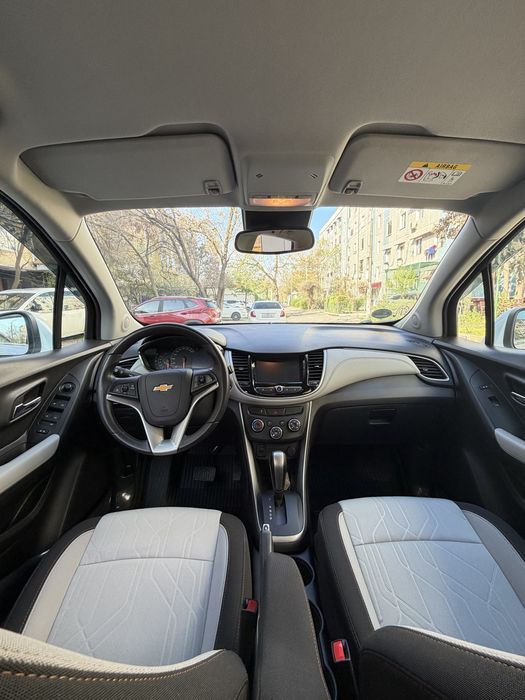 Продам свой chevrolet tracker1 Premier