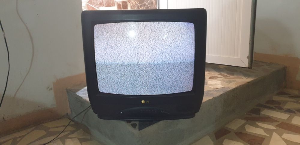 Телевизор Lg 23 system