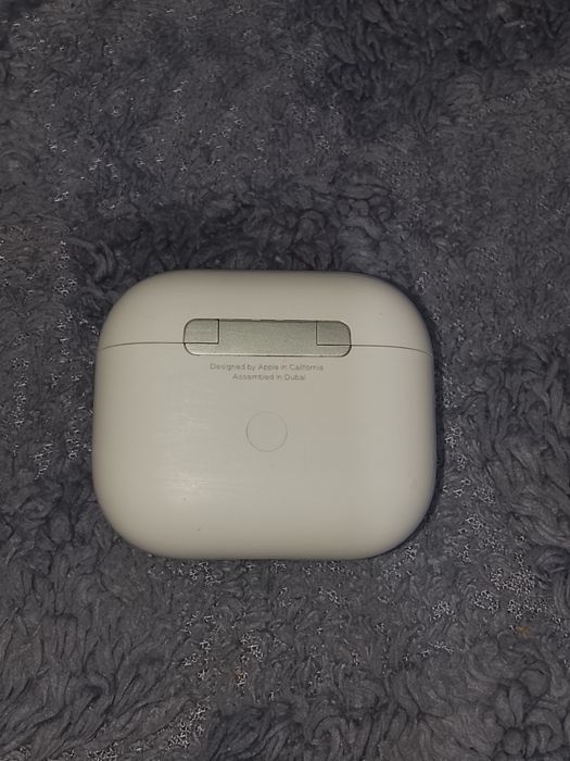 Airpods 3            .
