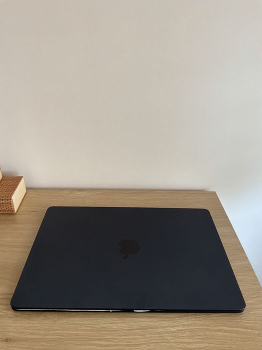 MacBook Air 15" M4 - ca nou