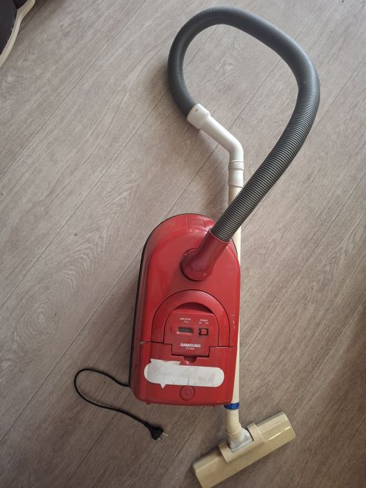 Пылесос Самсунг.