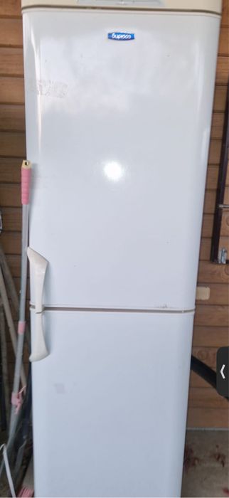 Продается холодильник