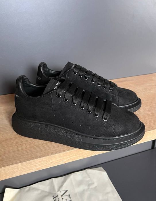 Adidasi Alexander Mcqueen noi !!! Marimi 40/44 !!!