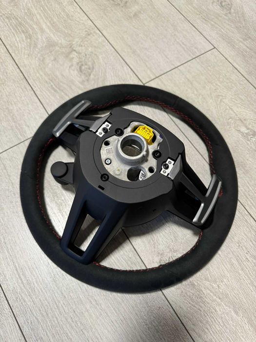 Volan Porsche Carbon/Alcantara 911/992 /Panamera/Taycan /Macan Cayenne