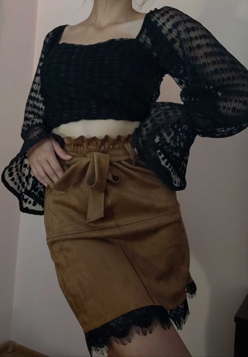 Дамски комплект пола и горнище (продават се и отделно)