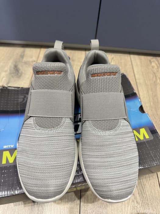 Новая Skechers из Intertop.