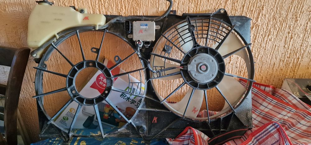 Вентилятор Диффузор радиатора Lexus RX 3 го поколения