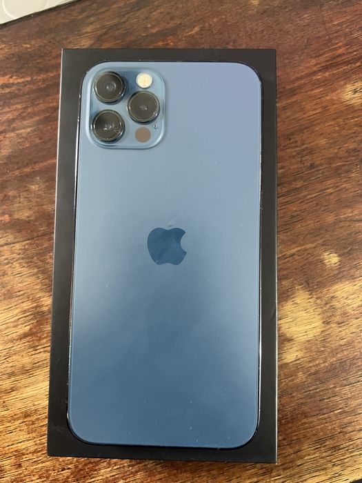 Iphone 12 pro pacific blue