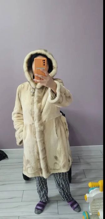 Продам Норковую Шубу