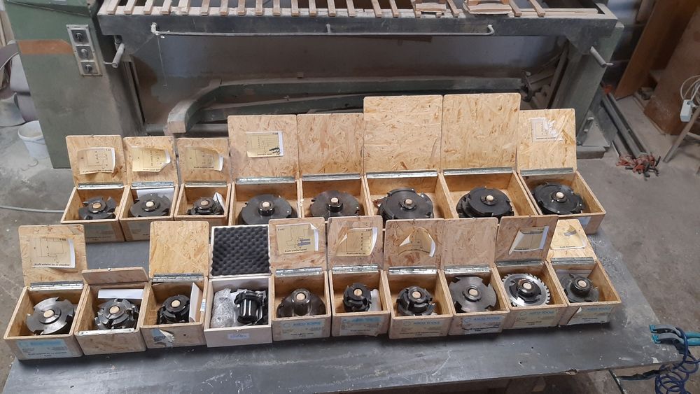 Freza Sicar SFL 1000 SS și freze termopan profil 68 eurofalt