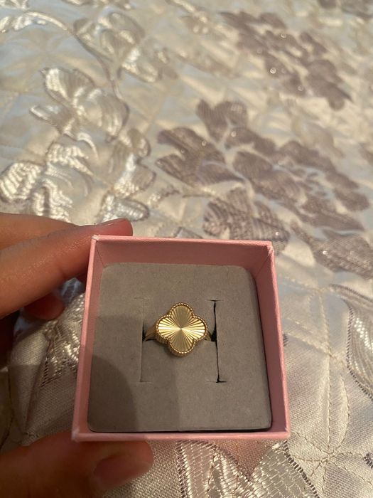 Алтындар сатылады...