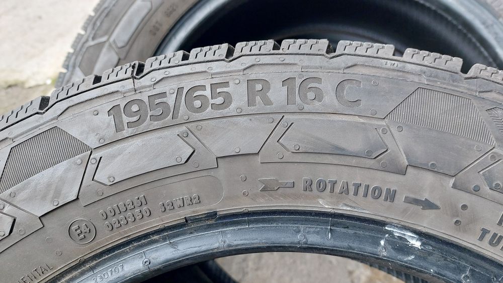 Зимни гуми за Бус 195/65/16 C Continental VanContactWinter 4 броя