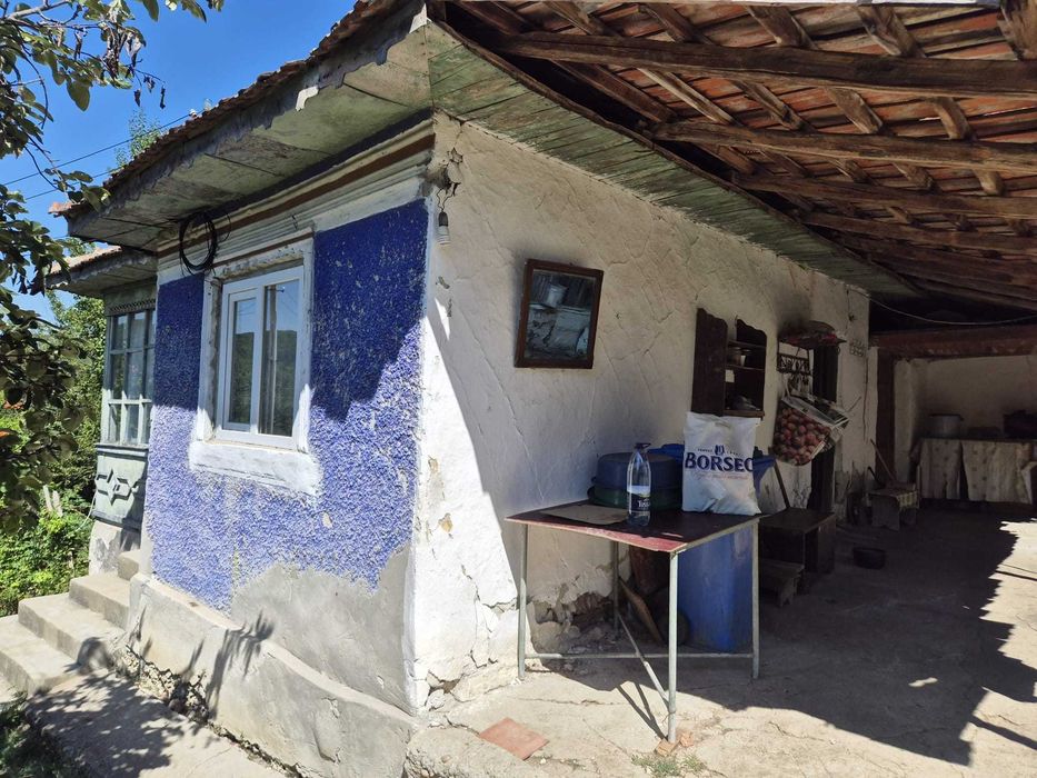Vând casă la țară / Gorj
