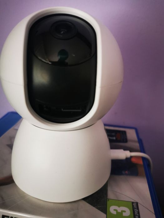 Vând camera supraveghere