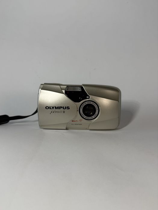 Olympus µ[mju:]-II 35mm аналогов фотоапарат, нова батерия, отлично състояние