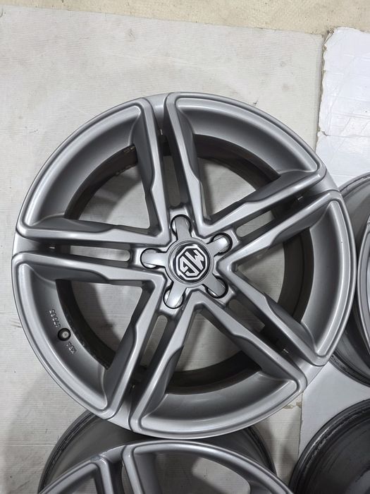 Jante 17 MG3 MG4 MG5 MG6 HS ES eHS ZS EV ZX 
 7.5Jx17 ET35