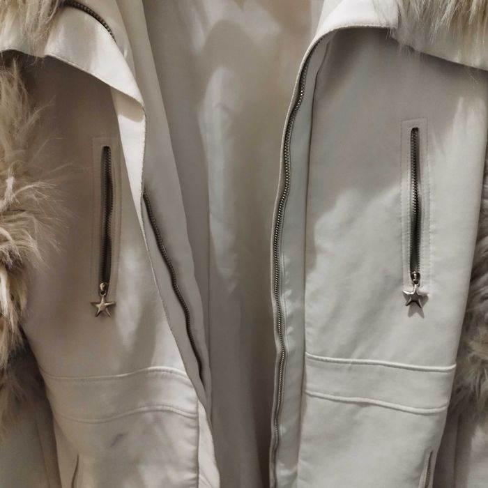 Кожено дамско кожухче,много запазено.