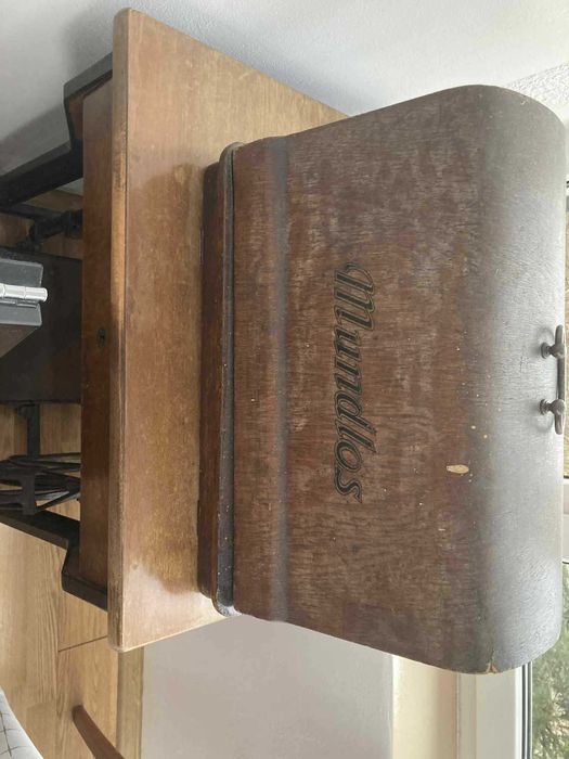 Шевна машина Mundlos