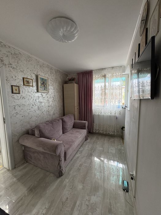 Apartament 2 camere de vanzare