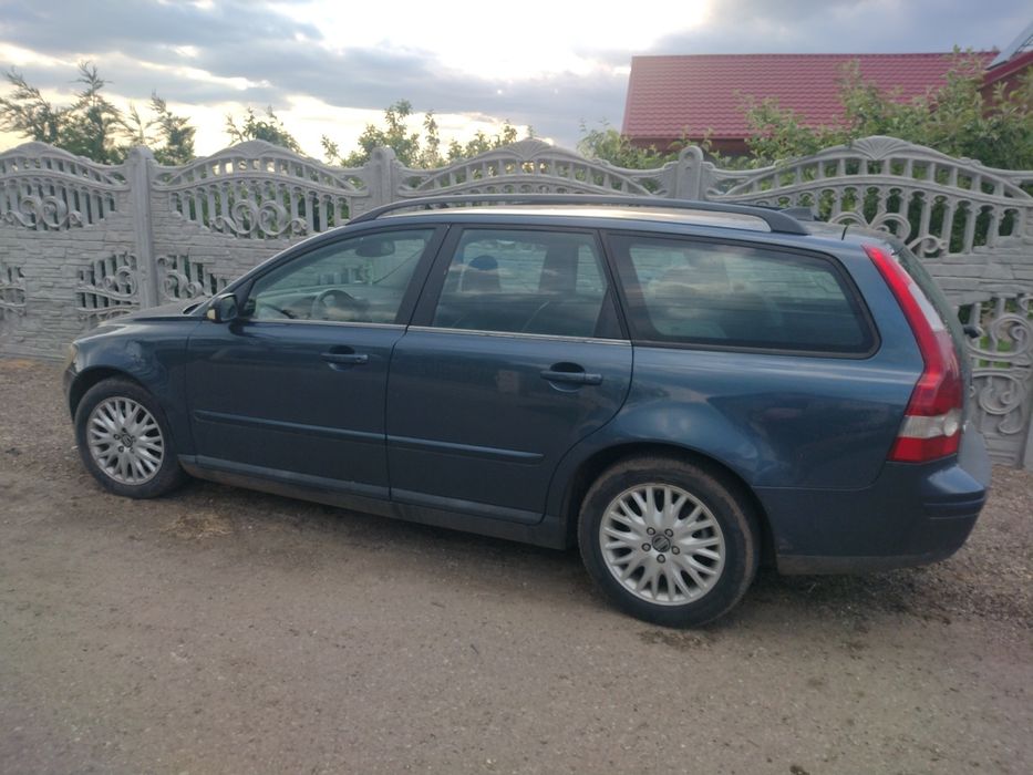 VOLVO V50 2005 — imagine 2