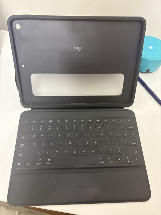 Продам клавиатуру для Ipad