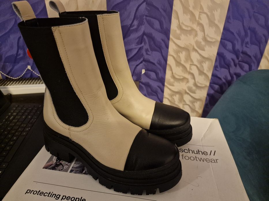 Ghete piele - Benvenuti - Marimea 36