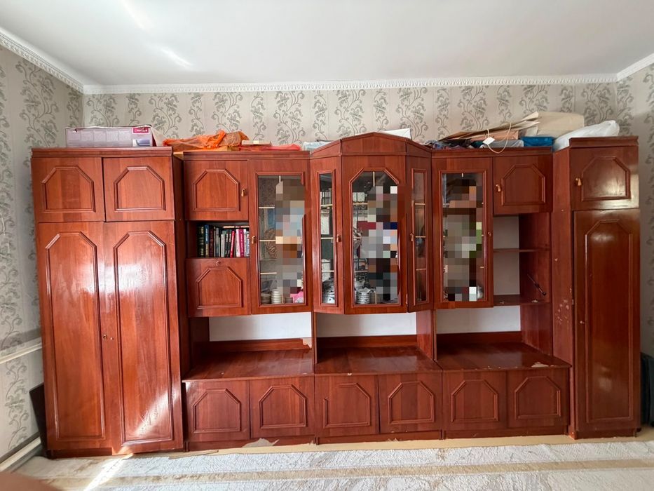 Гарнитур сатылады