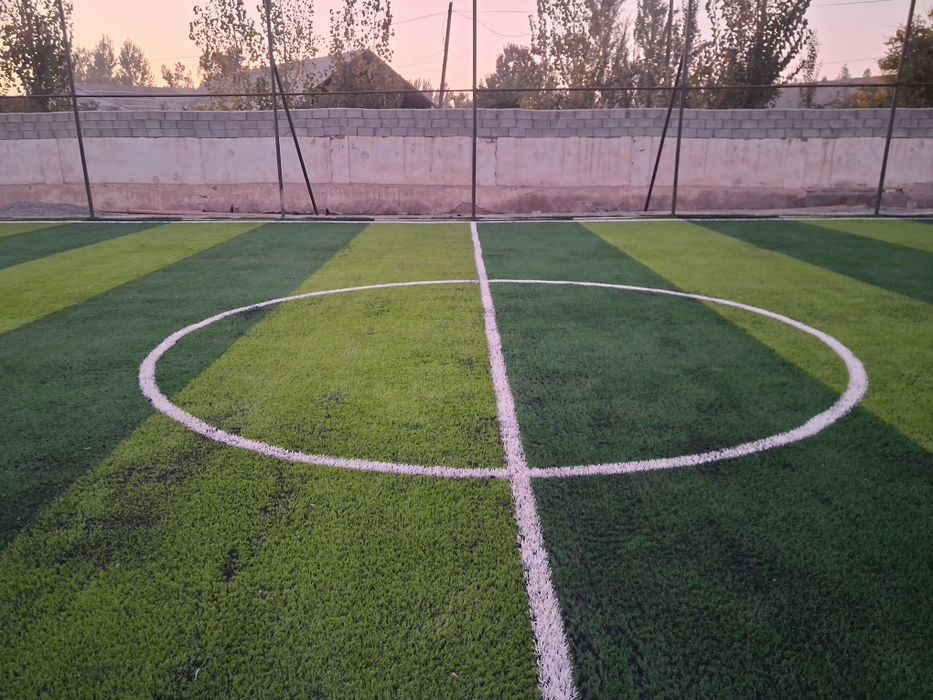 Mini stadion  qurish  xizmati