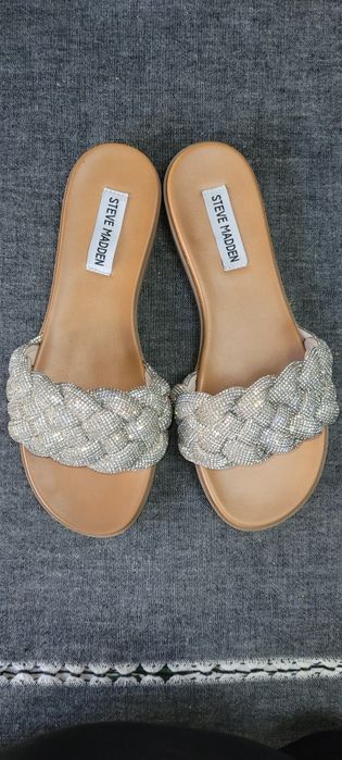Papuci STEVE MADDEN originali.