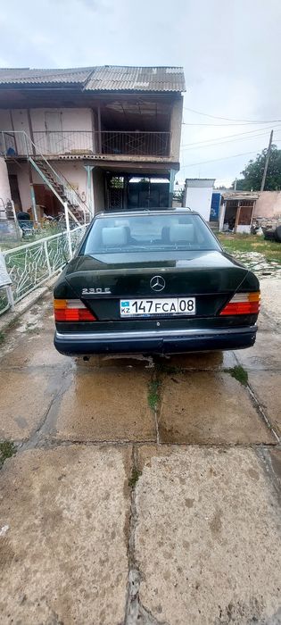 Мерседес бенз 230Е