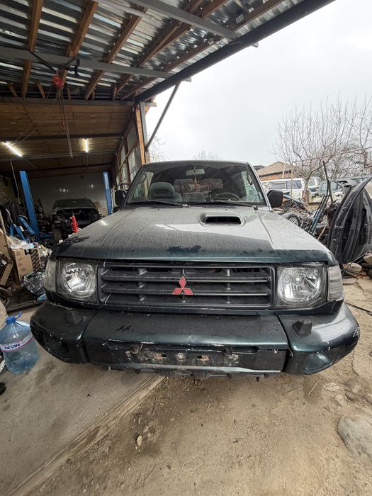 Mitsubishi Pajero 2.8 На Части