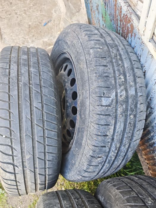 Продавам гуму с джанти за опел астра 195/65/15