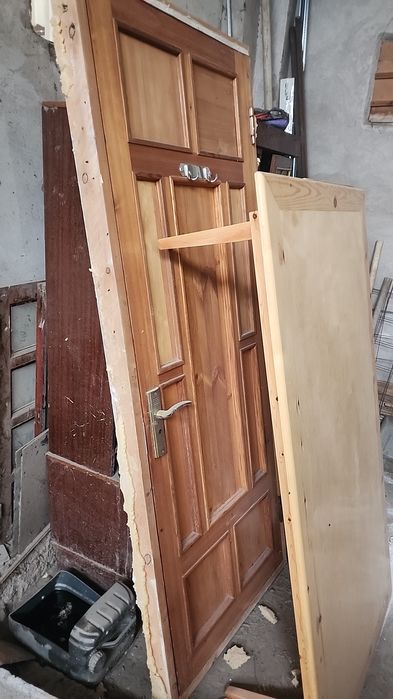 Двери Лиственница