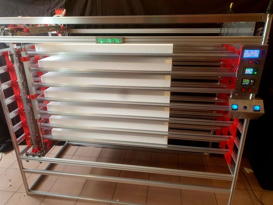CNC машини за рязане на Стиропор, Фибран (EPS , XPS) и др.