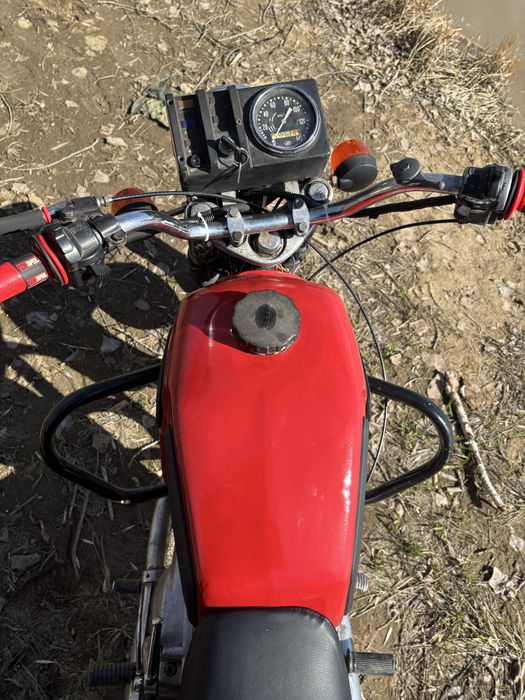 Продам мотоцикл ИЖ ПЛАНЕТА …………..…,………………………………………………………………………………………..