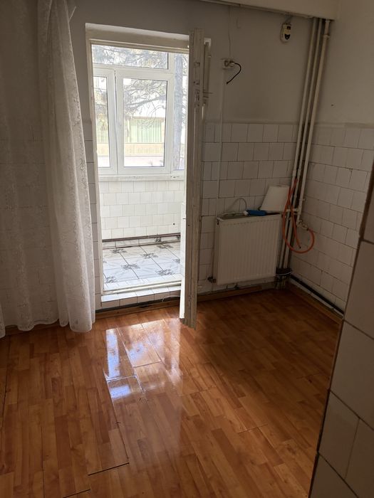 Vand Apartament Eremia Grigorescu Etaj 1
