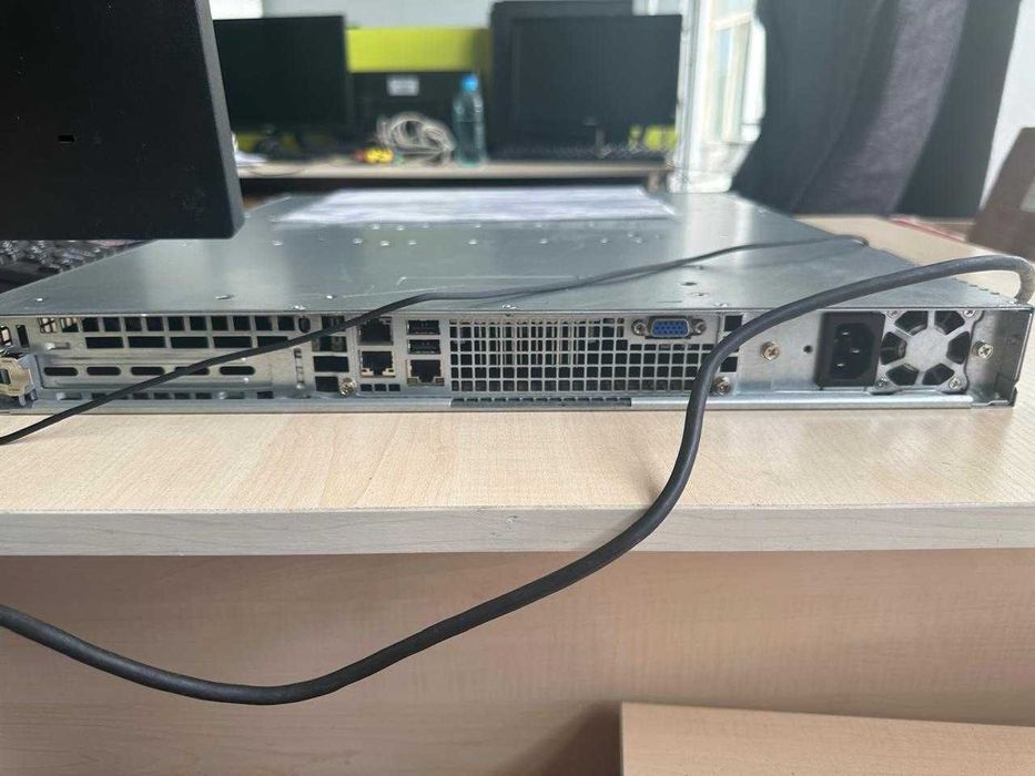 Сервер 1U Rack Supermicro