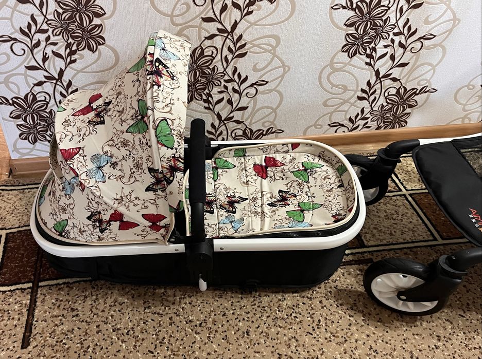 Детская коляска трансформер