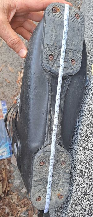 CLĂPARI ski HEAD bărbați 42-43 (L talpă=35cm)