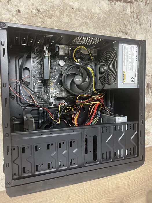 pc (descriere mai multe informatii)